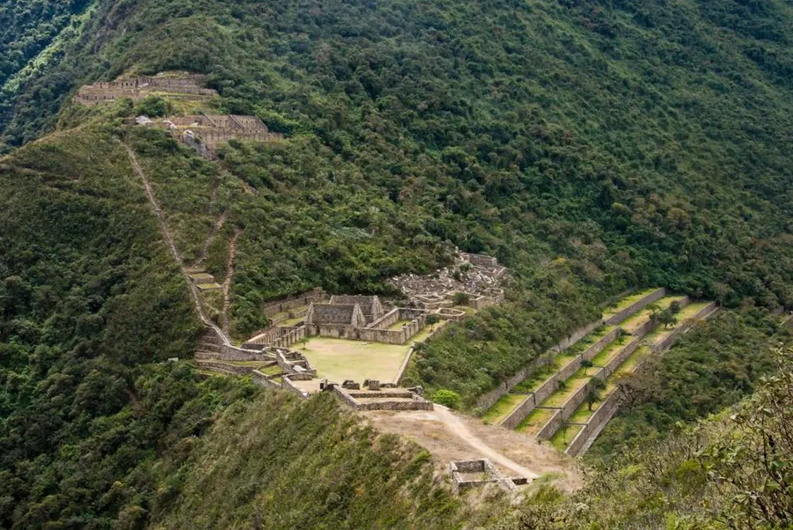 Choquequirao vs Inca Trail